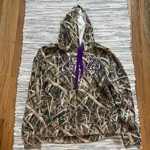 Cabelas duck hunting camo hoodie with purple